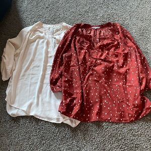 Women’s size 2x cream & orange polka dot loose fit blouses